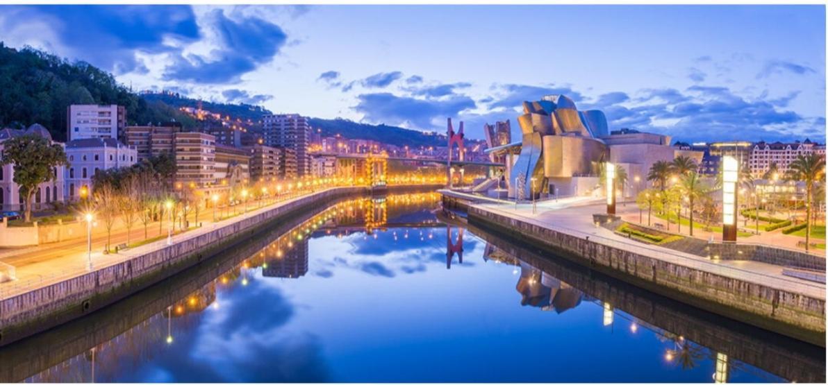 A 5 Minutos Andando Del Casco Viejo, Ayuntamiento, Plaza Circular Y Gran Via De Bilbao Y Proximo A Las 2 Lineas De Metro Exteriér fotografie